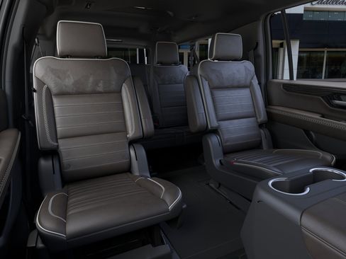 New 2026 GMC Yukon XL Denali Ultimate w/ LPO, Illumination Package AWD/4WD image 19