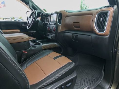 Used 2023 Chevrolet Silverado 3500 High Country w/ Safety Package II AWD/4WD image 23