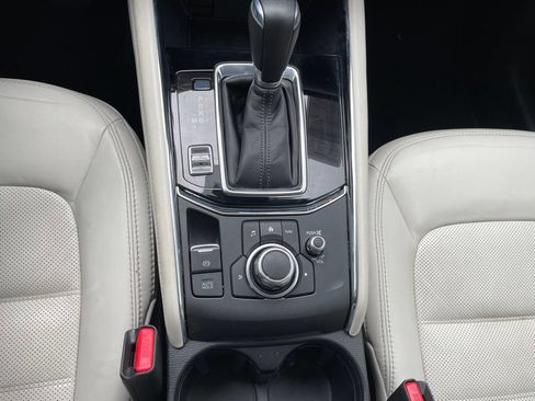 Used 2017 MAZDA CX-5 Grand Touring w/ Premium Package FWD image 12