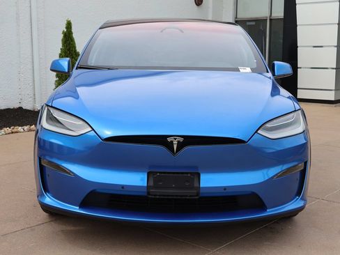Used 2022 Tesla Model X AWD/4WD image 2