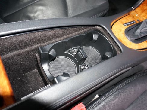 Used 2006 Mercedes-Benz E 350 Sedan image 32