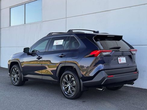 Certified 2023 Toyota RAV4 XLE Premium AWD/4WD image 5