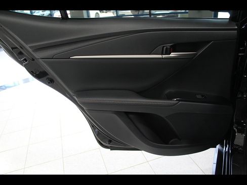Used 2026 Toyota Camry XLE FWD image 18