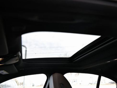 New 2026 BMW 330i Sedan w/ M Sport Package image 14