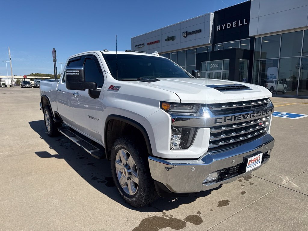 Used 2023 Chevrolet Silverado 2500 LTZ w/ LTZ Plus Package AWD/4WD image 3