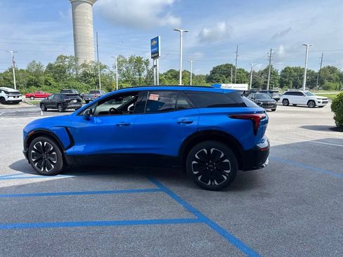 Used 2024 Chevrolet Blazer EV RS AWD/4WD image 11