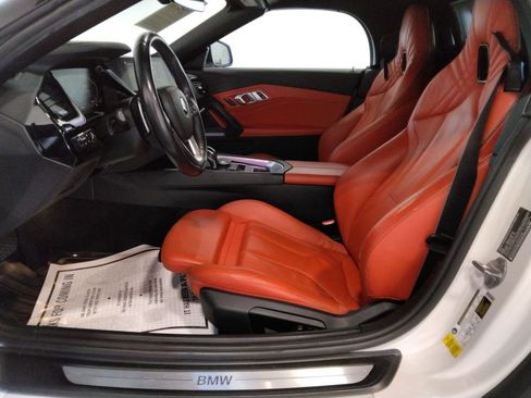 Used 2020 BMW Z4 sDrive30i w/ Premium Package image 32