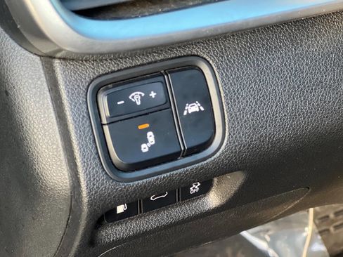 Used 2019 Kia Optima LX image 15