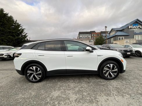 Used 2023 Volkswagen ID.4 Pro image 9