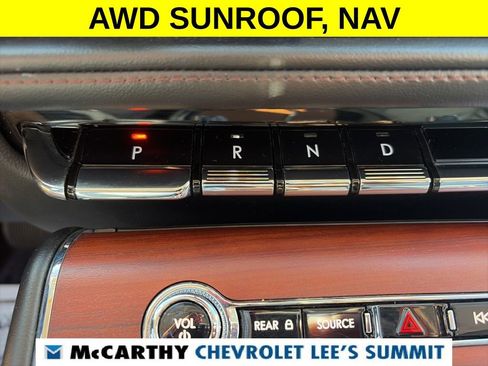 Used 2021 Lincoln Aviator Reserve w/ Equipment Group 210A image 11