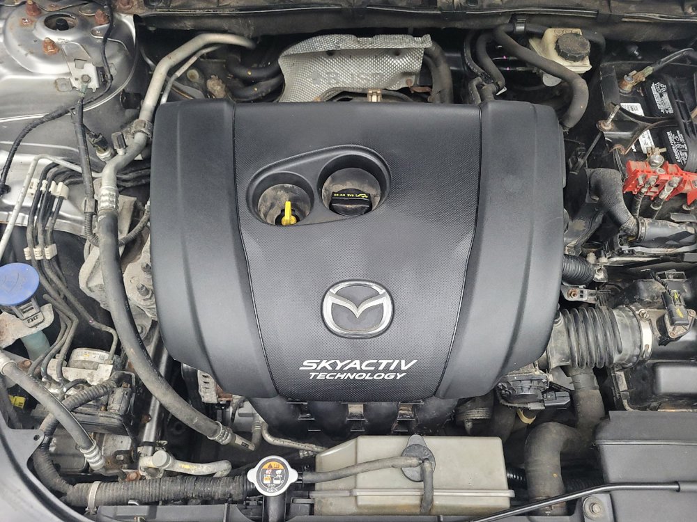 Used 2016 MAZDA MAZDA3 i Sport FWD image 30