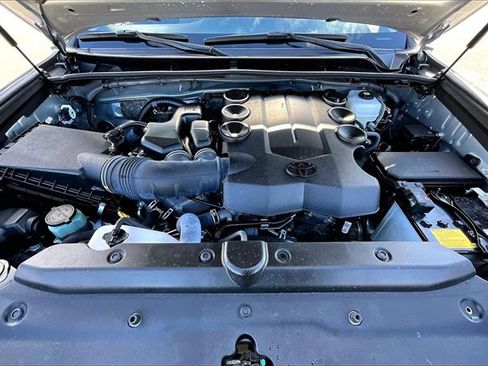 Used 2023 Toyota 4Runner SR5 image 25