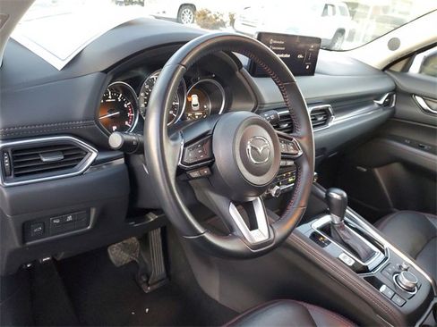 Used 2024 MAZDA CX-5 Carbon Edition image 16