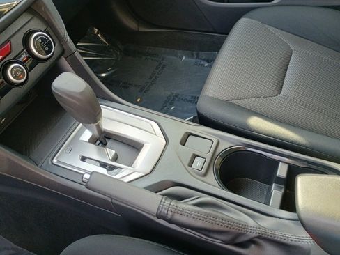 Certified 2023 Subaru Crosstrek 2.0i image 31