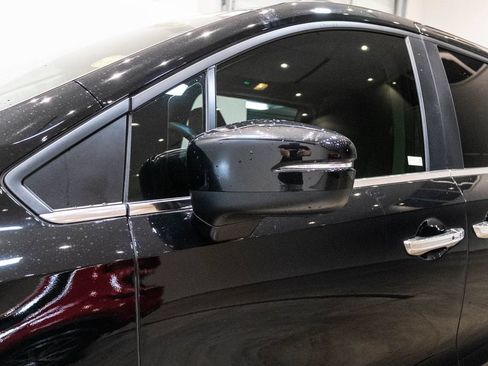 Used 2024 Honda Odyssey EX-L image 12