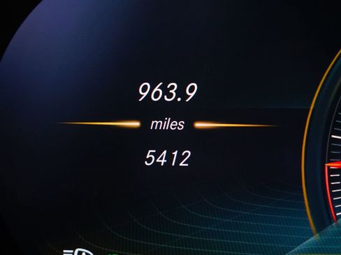 Used 2020 Mercedes-Benz AMG GT R image 23