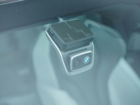 New 2026 BMW M5 w/ Executive Package image 4