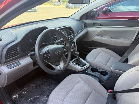 Used 2019 Hyundai Elantra SEL FWD image 9