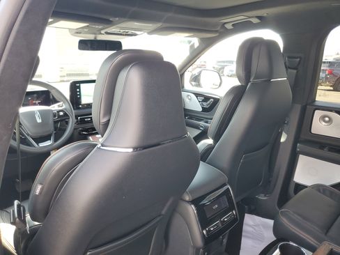 New 2026 Lincoln Aviator Black Label image 24
