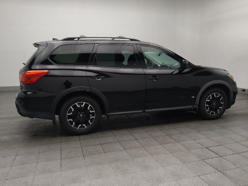 Used 2020 Nissan Pathfinder SL FWD image 10
