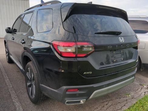 Used 2023 Honda Pilot Elite image 5