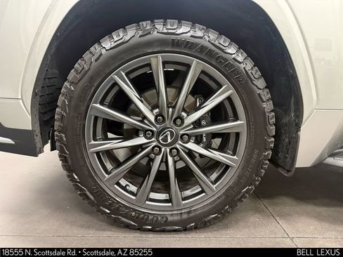 Used 2024 Lexus LX 600 F Sport image 10