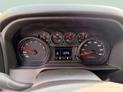 New 2026 Chevrolet Silverado 1500 Custom Trail Boss w/ LPO, Dark Essentials Package image 18