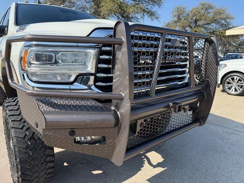 Used 2020 RAM 2500 Limited image 14