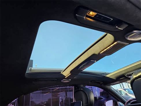 Used 2019 Mercedes-Benz S 63 AMG S 4MATIC Sedan image 21