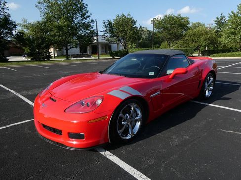 Used 2010 Chevrolet Corvette Grand Sport w/ Preferred Equipment Group RWD image 1