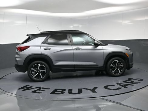 Used 2023 Chevrolet TrailBlazer RS w/ Convenience Package FWD image 10