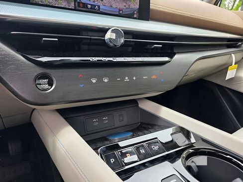 New 2026 Nissan Murano Platinum image 27