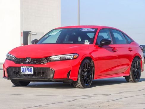 Used 2025 Honda Civic Sport image 5