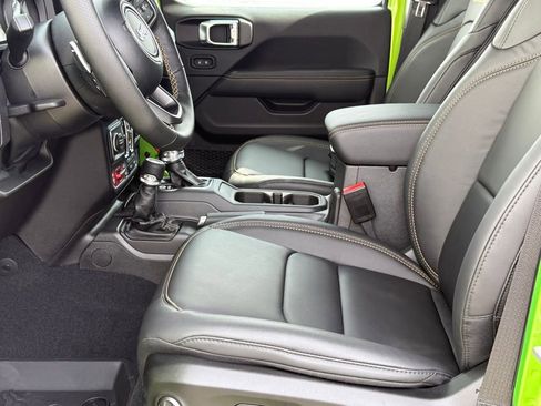 New 2025 Jeep Wrangler Unlimited Rubicon 392 image 13