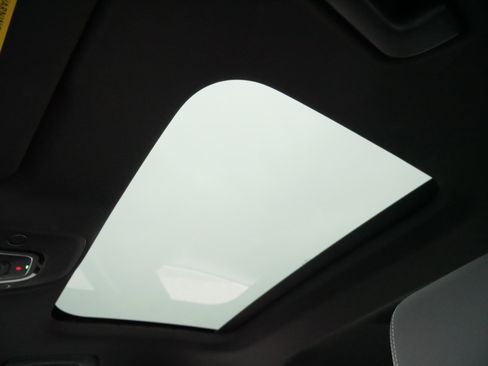 Used 2024 Audi A6 Premium Plus image 31