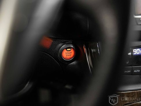 Used 2015 Nissan Sentra SL image 25