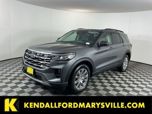 New 2026 Ford Explorer Active w/ Active Comfort Package image 1