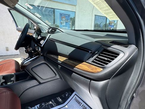 Used 2018 Honda CR-V EX image 18