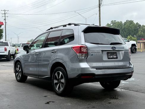 Used 2018 Subaru Forester 2.5i Premium image 5