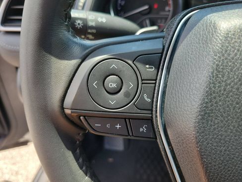 Used 2020 Toyota Camry SE FWD image 18