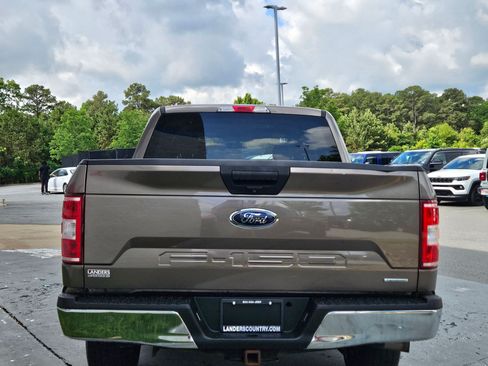 Used 2018 Ford F150 XLT AWD/4WD image 6