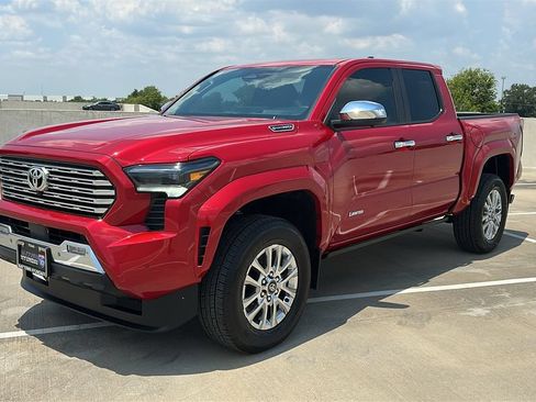 Used 2026 Toyota Tacoma Limited AWD/4WD image 10