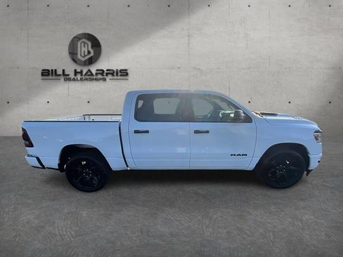 Used 2024 RAM 1500 Laramie AWD/4WD image 5