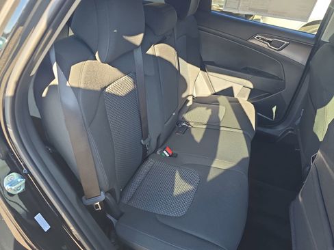 New 2026 Kia Sportage LX image 11
