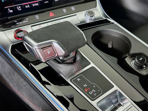 New 2026 Audi RS 6 performance image 22