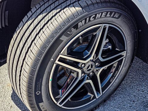 New 2026 Mercedes-Benz GLE 450 4MATIC image 10