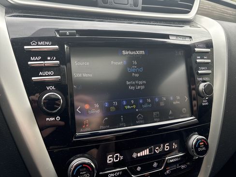 Used 2017 Nissan Murano Platinum w/ Platinum Technology Package AWD/4WD image 23