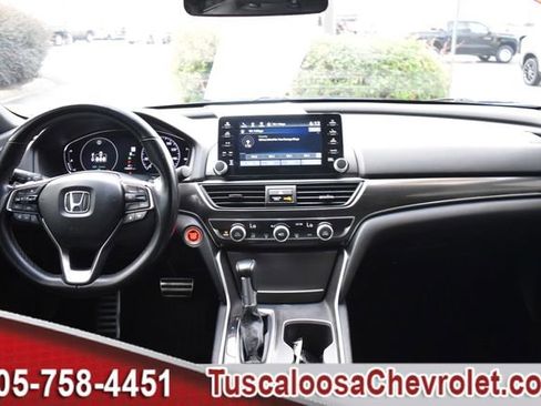 Used 2022 Honda Accord Sport image 3