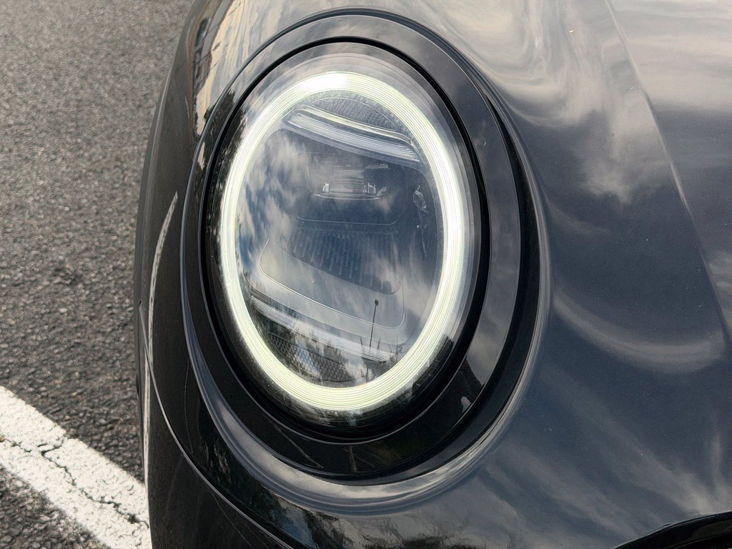 New 2026 MINI Cooper 2-Door Hardtop FWD image 10
