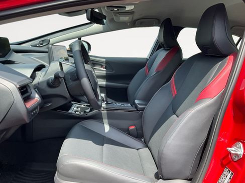 New 2026 Toyota Prius Plug-In Hybrid w/ Limited Premium Package FWD image 9